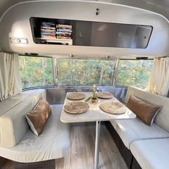 Chic Airstream Glamper Near Tybee & Savannah