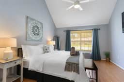 Dog-Friendly Midtown Home Near Downtown Savannah