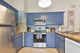 Dog-Friendly Savannah Cottage Near Tybee