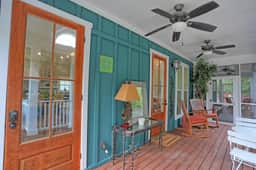 Sweet Cottage + Studio Near Wormsloe Historic Site