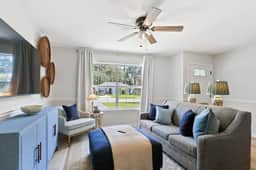 Coastal Comfort - 15 min to Beach, 10 min to City
