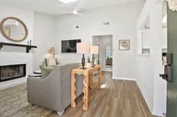 Renovated Cottage near Beach & City Dogs Welcome! - Image 2