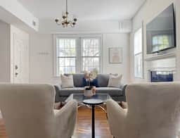 Downtown Savannah Estate for 12 Guests in 2 Units - Image 3