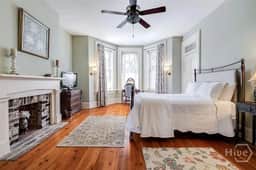 Large 1882 Estate: 8BR, Near Forsyth Park, Parking - Image 3