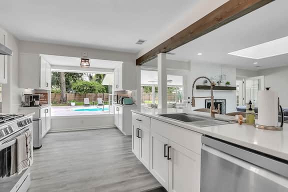 Coastal Retreat w Heated Pool Near Beach & City
