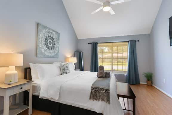 Dog-Friendly Midtown Home Near Downtown Savannah