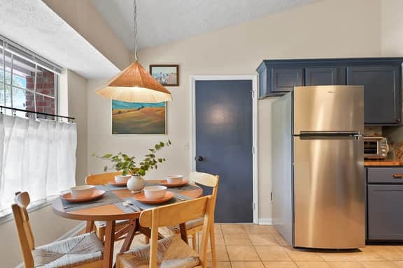 Dog-Friendly Savannah Cottage Near Tybee