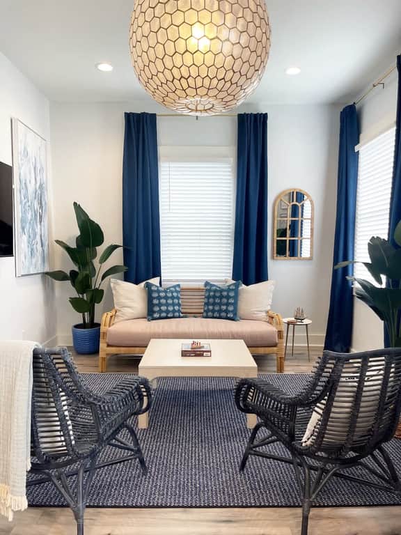 Modern Duplex 3 Blocks from Forsyth Park - Image 2