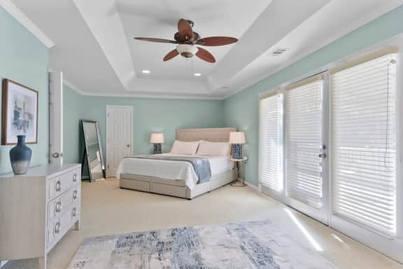 Pool Oasis by Tybee & Downtown Savannah - Image 2